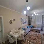 Liam's Luxury Golem (Tirana)