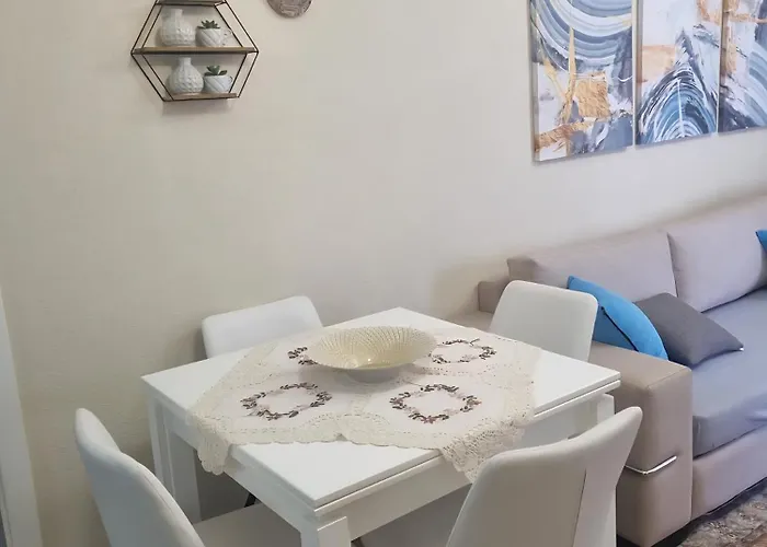 Liam's Luxury Appartement Golem (Tirana)